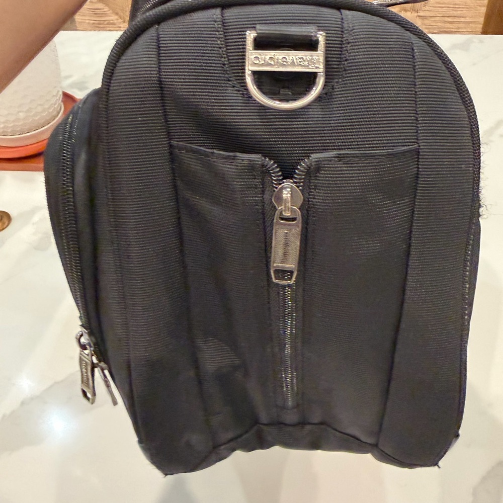 Elegant Black Mini Bag - Picture 11 of 12